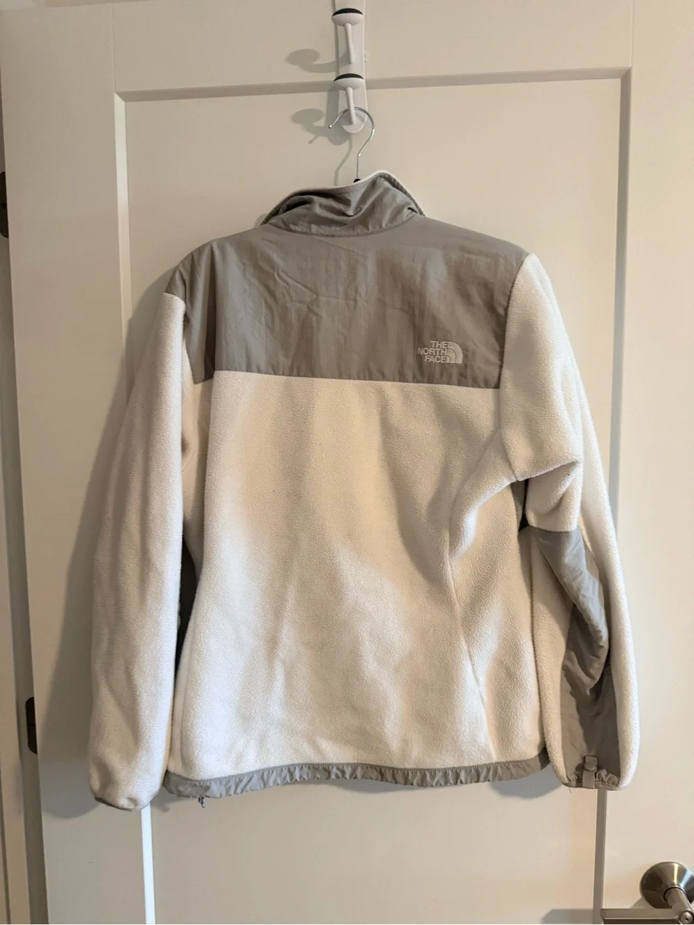 The North Face White and Light Gray Two-Tone Fleece Jacket